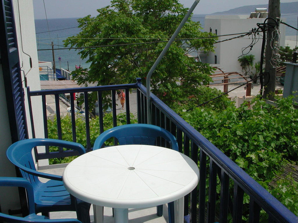 Apartament To Kamari Paralia Agias Foteinis Zewnętrze zdjęcie